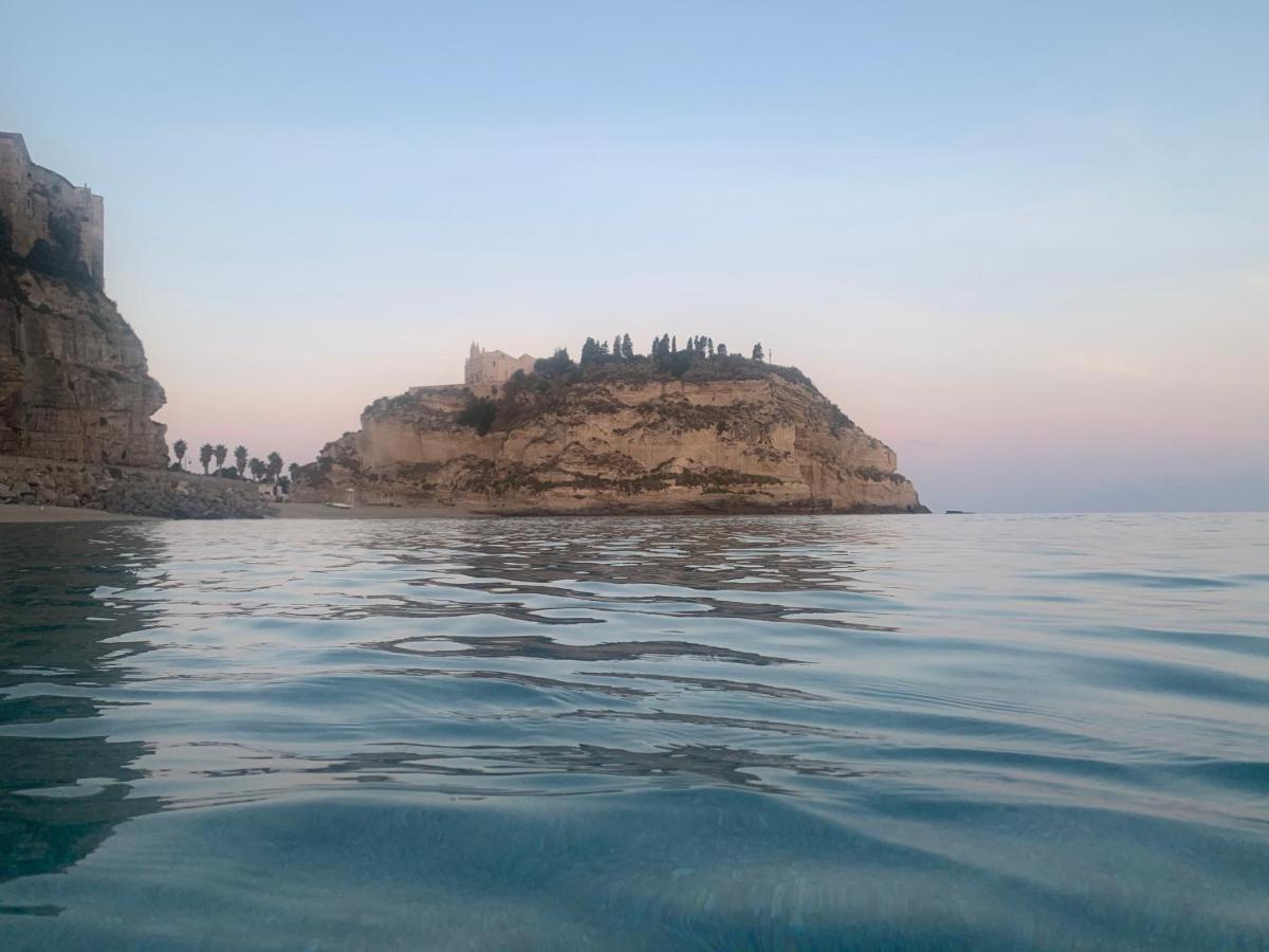 La Piazza Beb Bed & Breakfast Tropea Exterior foto