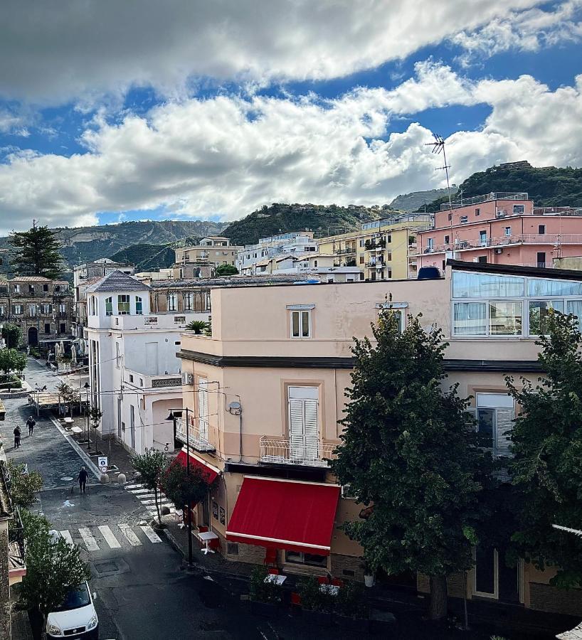 La Piazza Beb Bed & Breakfast Tropea Exterior foto